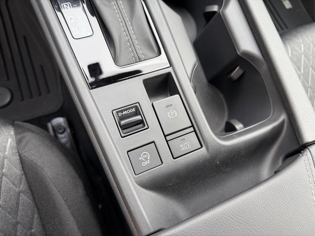 New 2026 Nissan Sentra SR w/ SR Premium Package FWD image 26
