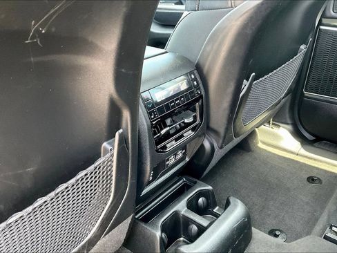 Used 2021 Jeep Grand Cherokee L Limited AWD/4WD image 22