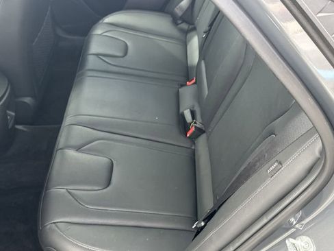 Certified 2024 Hyundai Elantra Limited image 14