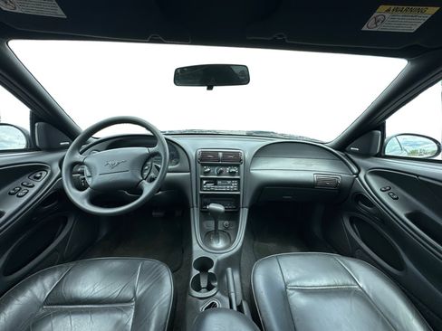 Used 2000 Ford Mustang Coupe RWD image 10