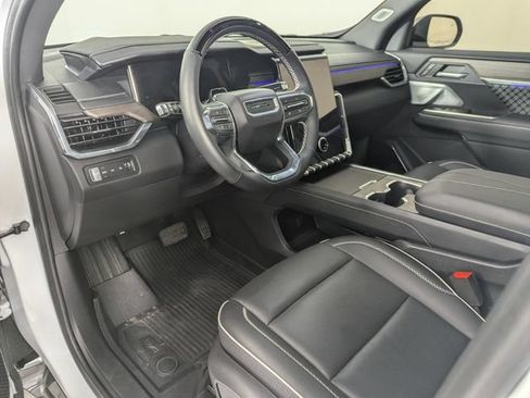 Used 2024 GMC Acadia Denali w/ Super Cruise Package AWD/4WD image 16