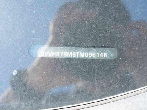 New 2026 Volkswagen Tiguan SE R-Line FWD image 10