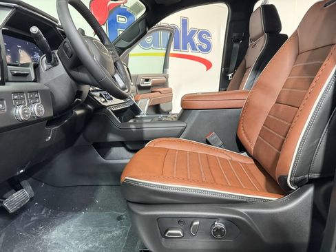 New 2026 GMC Sierra 2500 Denali Ultimate AWD/4WD image 13