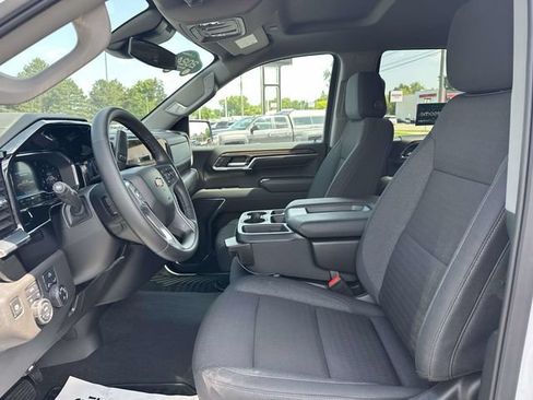 Certified 2024 Chevrolet Silverado 1500 LT AWD/4WD image 17
