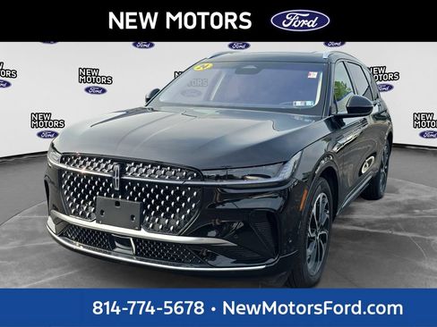 Used 2024 Lincoln Nautilus Reserve w/ Equipment Group 202A AWD/4WD image 1