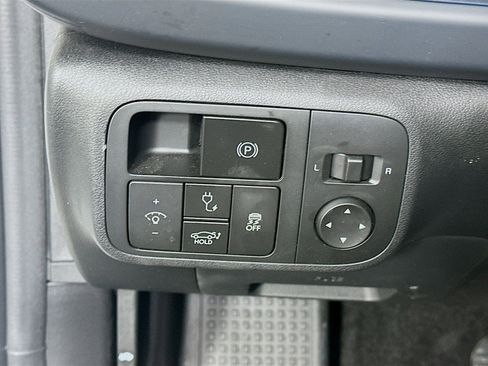 Used 2024 Hyundai Ioniq 6 SE image 17