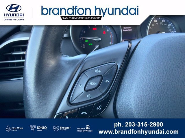 Used 2019 Toyota C-HR XLE FWD image 14