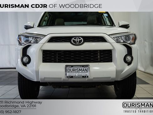 Used 2014 Toyota 4Runner SR5 Premium image 2