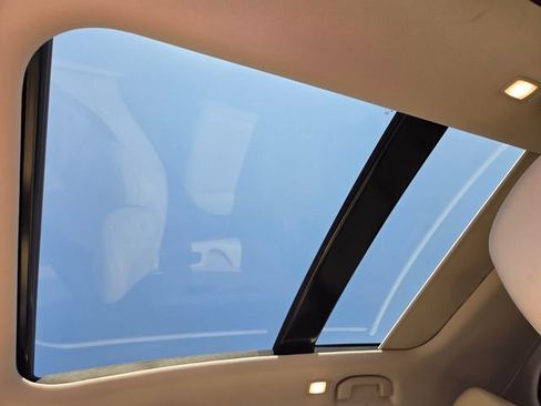 Used 2021 INFINITI QX50 Sensory FWD image 11