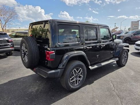 New 2026 Jeep Wrangler Sahara AWD/4WD image 11