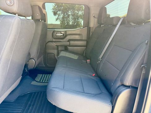 Used 2020 Chevrolet Silverado 1500 Custom w/ Custom Value Package AWD/4WD image 14