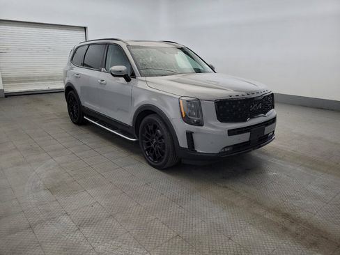 Used 2022 Kia Telluride SX w/ Nightfall Edition Package image 13
