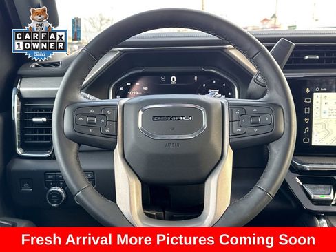 Used 2025 GMC Sierra 2500 Denali w/ Denali Reserve Package image 14