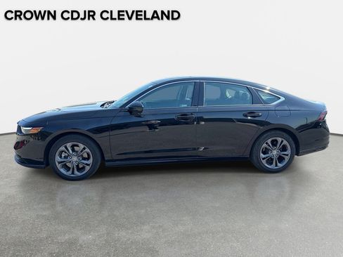 Used 2025 Honda Accord EX-L image 7