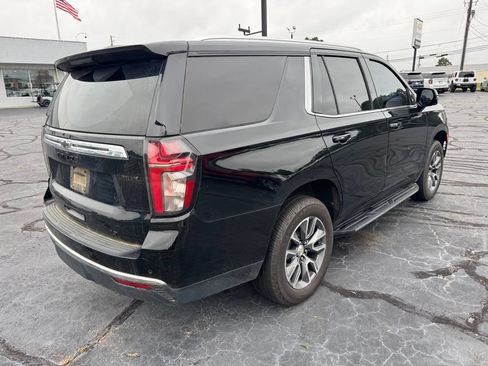 Used 2024 Chevrolet Tahoe LT w/ Luxury Package RWD image 2