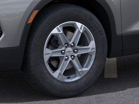 New 2025 Chevrolet Blazer LT image 9