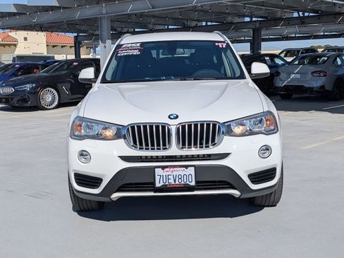 Used 2017 BMW X3 xDrive28i image 2