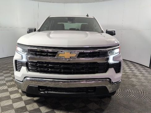 New 2026 Chevrolet Silverado 1500 LT image 2