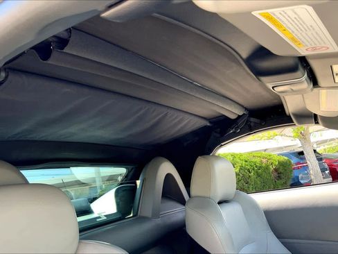 Used 2006 Nissan 350Z Touring image 11