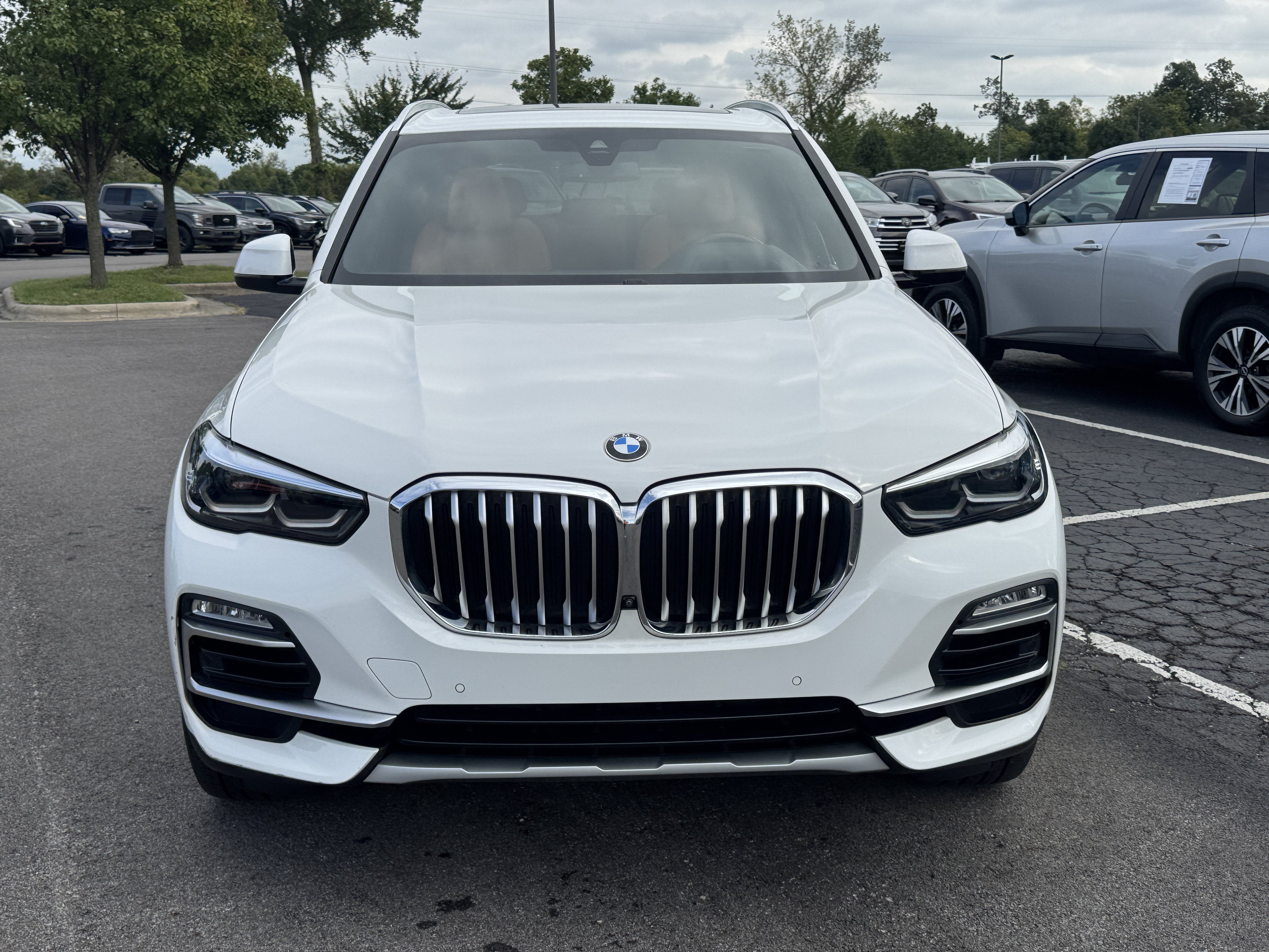 Used 2021 BMW X5 xDrive45e w/ Premium Package 3 AWD/4WD image 6