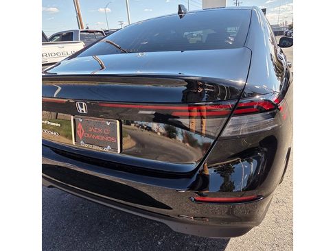 New 2025 Honda Accord LX image 18