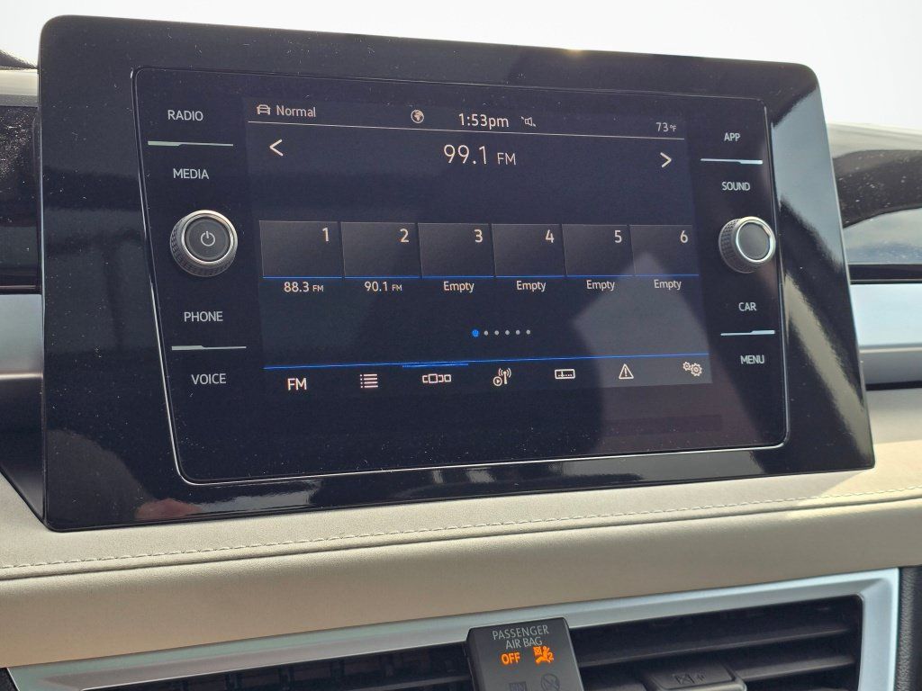 New 2026 Volkswagen Taos SE AWD/4WD image 27