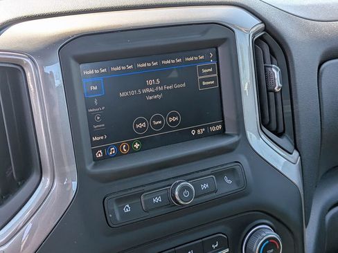 Used 2025 Chevrolet Silverado 1500 W/T RWD image 17