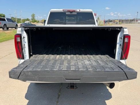 Used 2024 GMC Sierra 2500 Denali Ultimate w/ Max Trailering Package AWD/4WD image 5