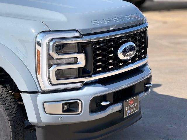 Used 2024 Ford F450 Limited AWD/4WD image 9