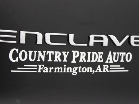 Used 2025 Buick Enclave Sport Touring image 30