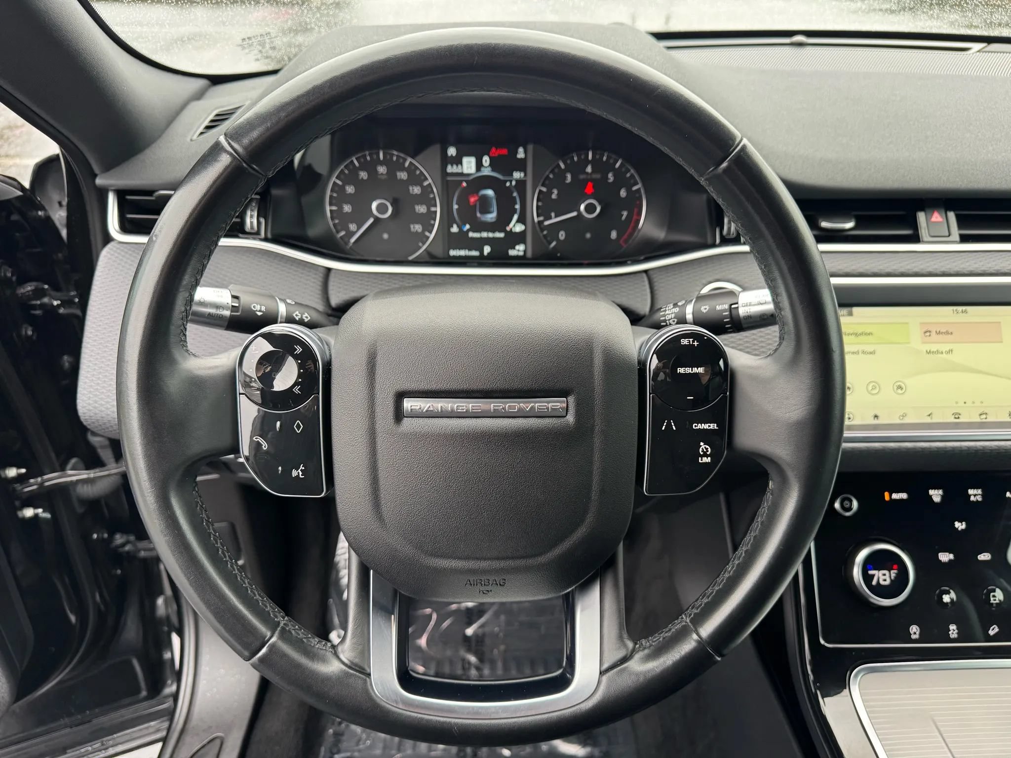 Used 2020 Land Rover Range Rover Evoque S AWD/4WD image 33