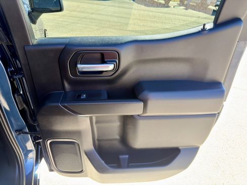 Used 2022 Chevrolet Silverado 1500 Custom image 28