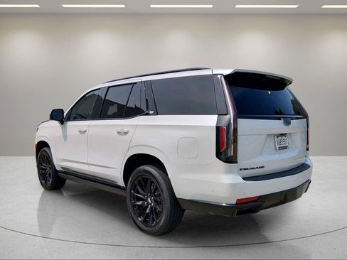 Used 2023 Cadillac Escalade Sport Platinum w/ LPO, ONYX Package AWD/4WD image 7