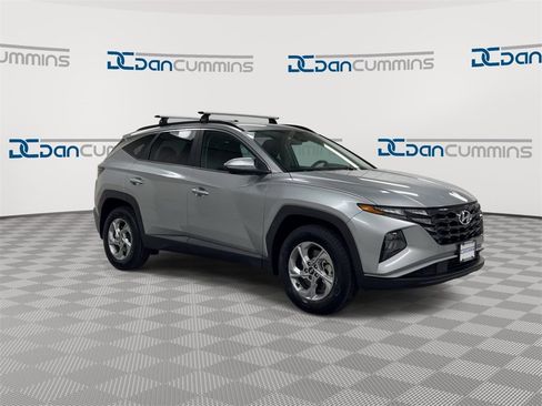 Used 2022 Hyundai Tucson SEL image 2