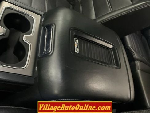 Used 2018 GMC Sierra 3500 Denali w/ Duramax Plus Package AWD/4WD image 23