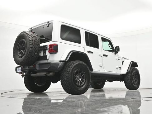 Used 2022 Jeep Wrangler Unlimited Rubicon w/ Xtreme Recon 35" Tire Package AWD/4WD image 40