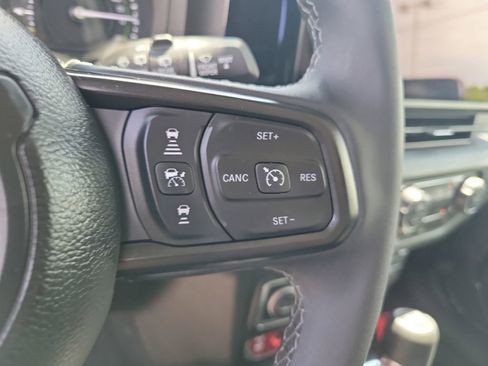 Used 2025 Jeep Wrangler Unlimited Sport S 4xe AWD/4WD image 22