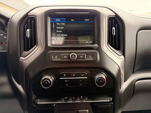 Used 2019 Chevrolet Silverado 1500 W/T w/ WT Fleet Convenience Package AWD/4WD image 18