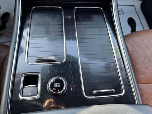 Used 2023 Lincoln Aviator Reserve image 38