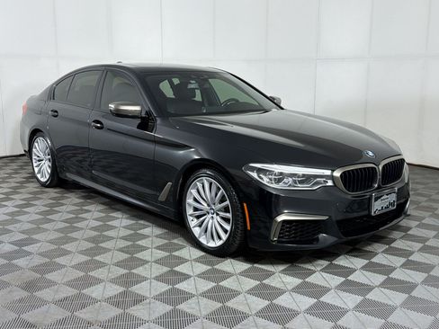 Used 2019 BMW M550i xDrive w/ Dynamic Handling Package AWD/4WD image 7