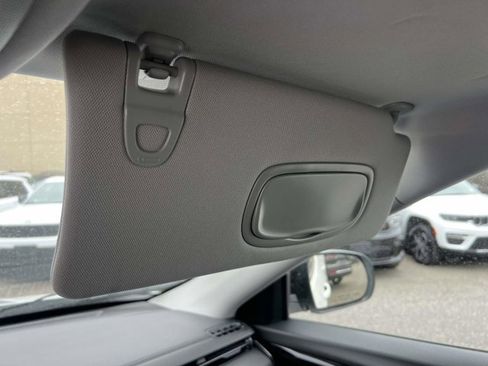 Used 2022 Jeep Compass Trailhawk w/ Trailhawk Elite Group image 35