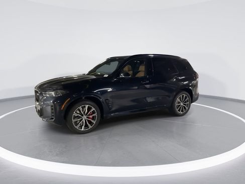 New 2026 BMW X5 M60i w/ Executive Package image 4