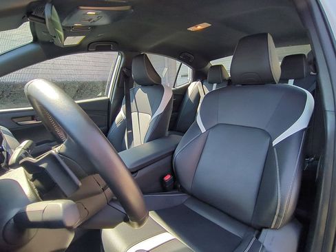 Used 2025 Toyota Camry SE FWD image 25
