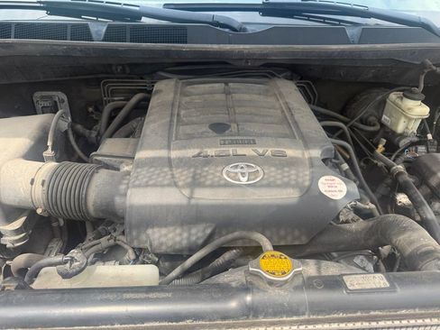 Used 2011 Toyota Tundra 4x4 CrewMax w/ TRD Off-Road Pkg image 20