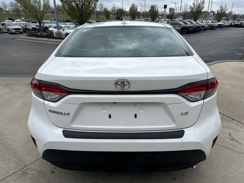 Certified 2024 Toyota Corolla LE FWD image 8