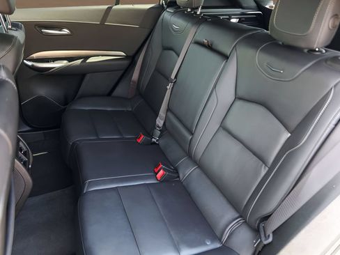 Certified 2025 Cadillac XT4 Premium Luxury FWD image 22