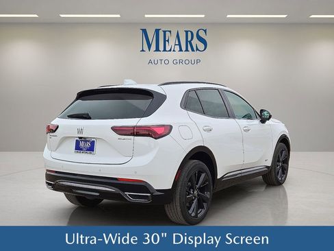 Used 2025 Buick Envision Sport Touring image 6