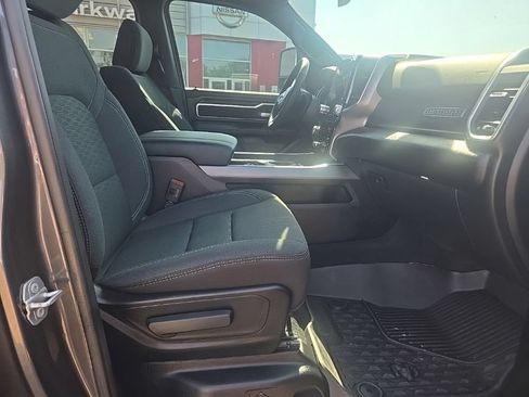Used 2025 RAM 1500 Big Horn AWD/4WD image 25