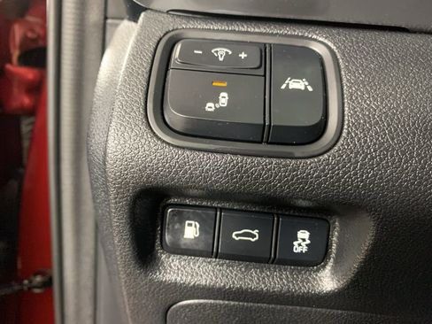 Used 2019 Kia Optima S image 19