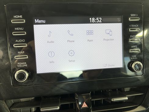 Used 2024 Toyota Camry SE FWD image 17